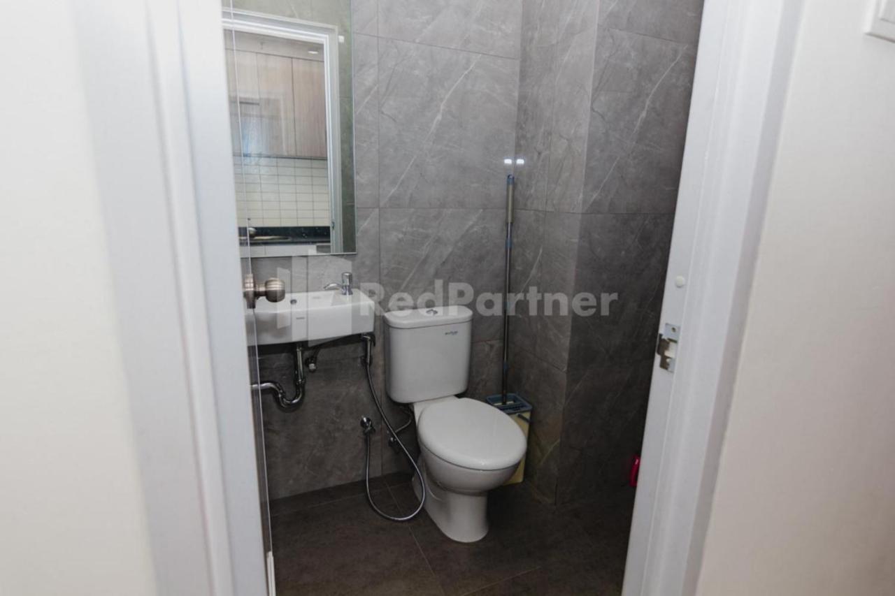 Redliving Apartemen Sayana - Hazelnut Property Tower Cha เบกาซิ ภายนอก รูปภาพ