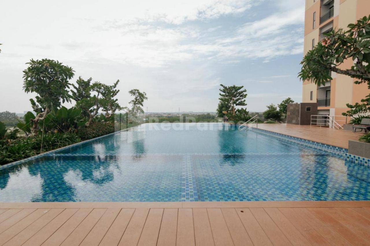 Redliving Apartemen Sayana - Hazelnut Property Tower Cha เบกาซิ ภายนอก รูปภาพ